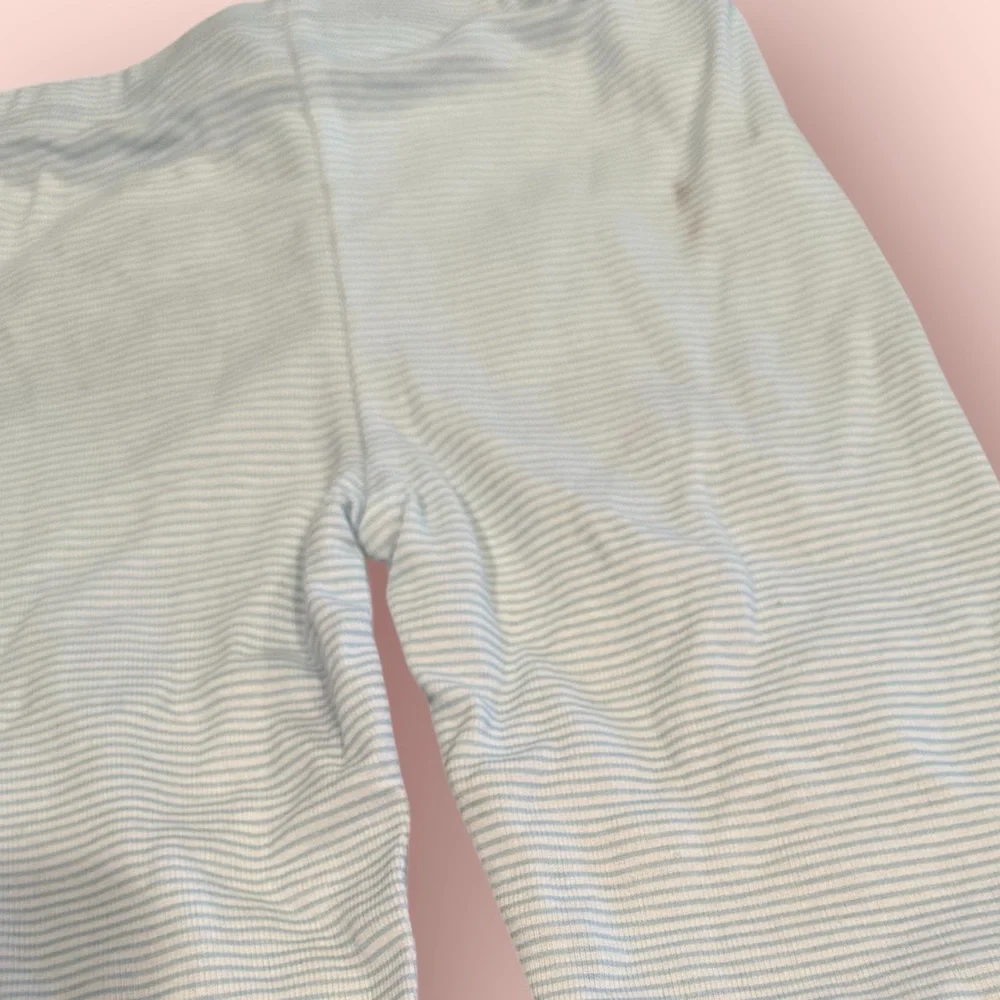 NWT Baby Nike Light Blue Baby Two-Piece Set with 'Just Do It' Graphic Size 9 Mon - Picture 8 of 9